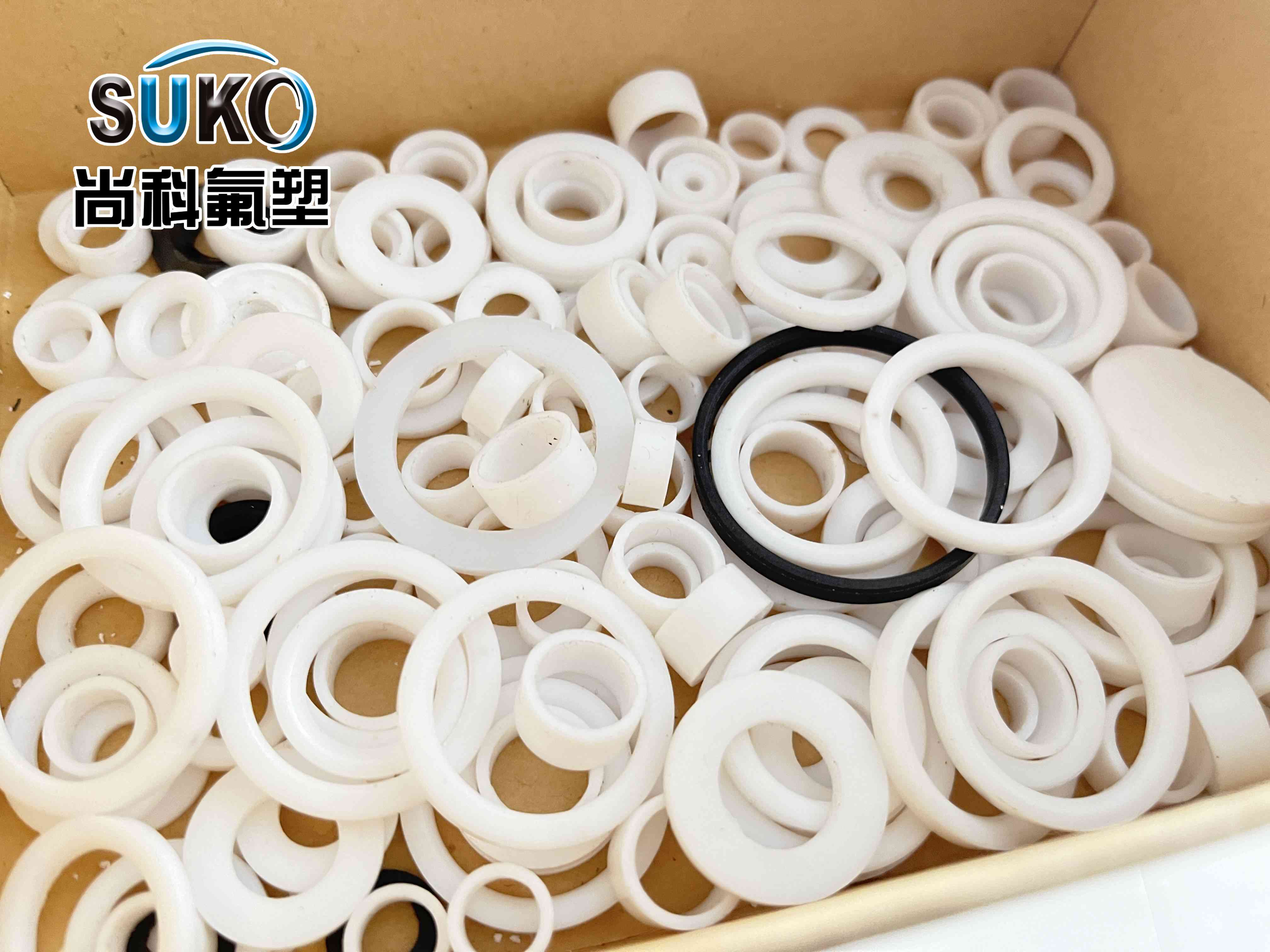 您在寻找一款可以生产高质量PTFE垫片的机器吗？(图4)